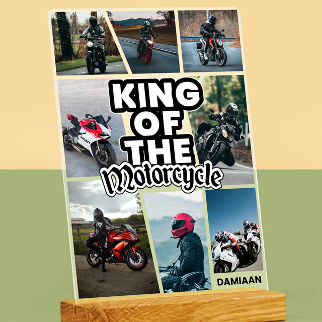 Fotocollage: King Of The Motorcycle - Afdruk Op Acrylglas (Verticaal)