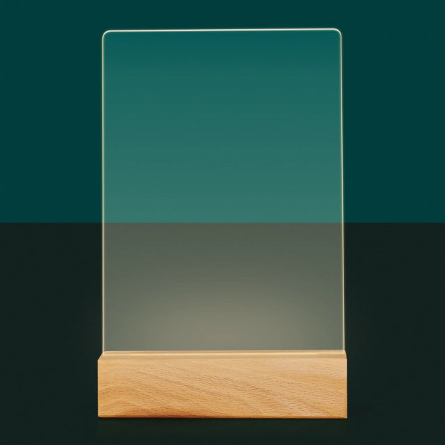 Foto En Handtekening: In Dit Huis Is Huisdier De Baas - Afdruk Op Acrylglas (Verticaal)