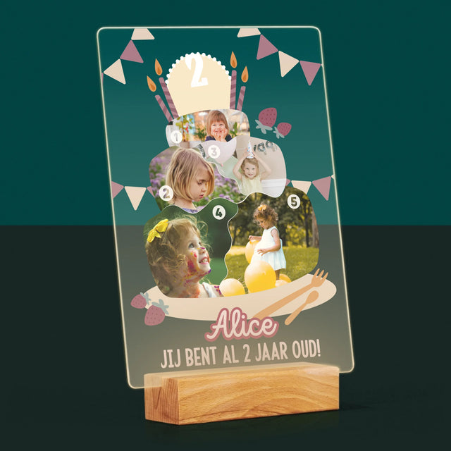 Vorm Van Foto'S: Verjaardagstaart - Afdruk Op Acrylglas (Verticaal)