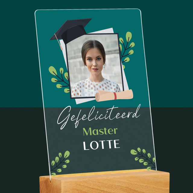 Foto En Handtekening: Gefeliciteerd, Master - Afdruk Op Acrylglas (Verticaal)