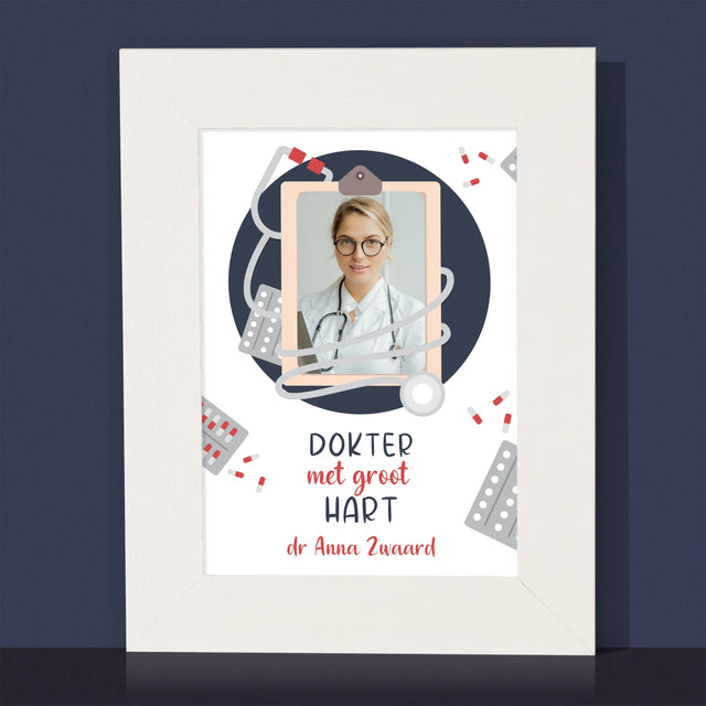 Foto En Handtekening: Dokter Met Groot Hart - Fotokader (Horziontaal)