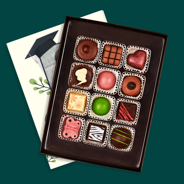 Foto En Handtekening: Gefeliciteerd, Master - Pralines