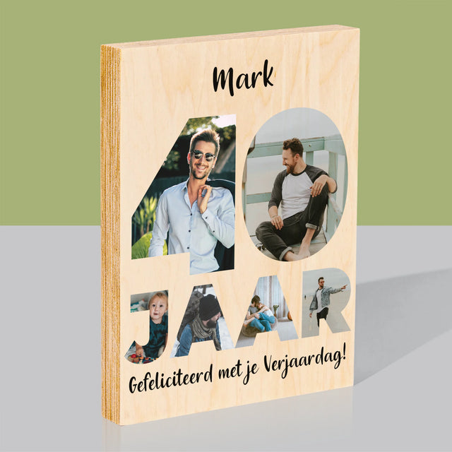 Woord Van Foto'S: 40 Jaar - Afdruk Op Hout (Verticaal)