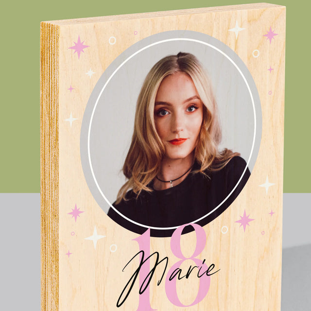 Foto En Handtekening: 18 Sterren - Afdruk Op Hout (Verticaal)