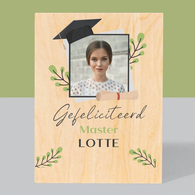 Foto En Handtekening: Gefeliciteerd, Master - Afdruk Op Hout (Verticaal)