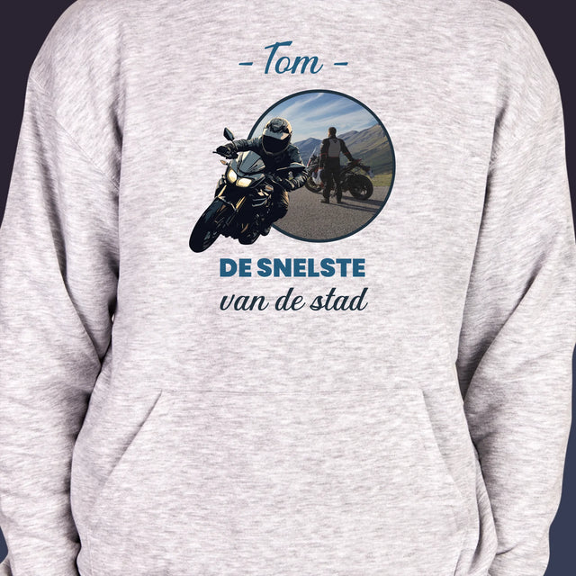 Foto En Handtekening: De Snelste Van De Stad - Herentrui Met Kap