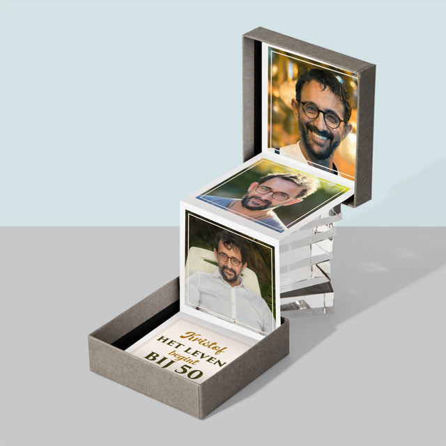 Fotocollage: Het Leven Begint Bij 50 - Foto'S Harmonicafromaat