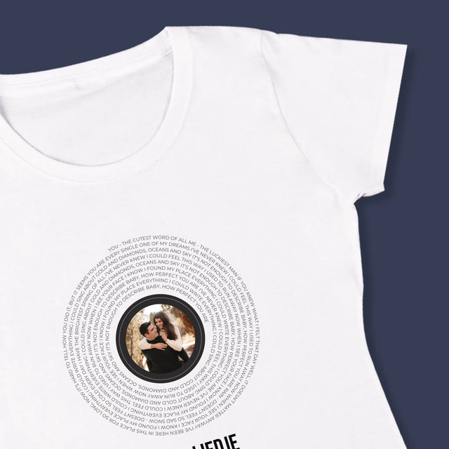 Foto En Handtekening: Songtekst Op Vinyl Lp - T-Shirt Voor Dames