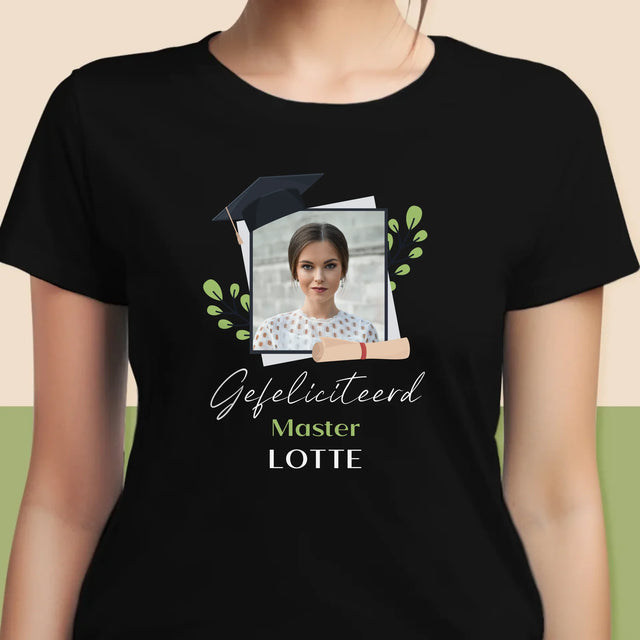 Foto En Handtekening: Gefeliciteerd, Master - T-Shirt Voor Dames