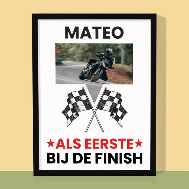 Foto En Handtekening: Als Eerste Bij De Finish - Afdruk Met Frame 30X40 (Verticaal)