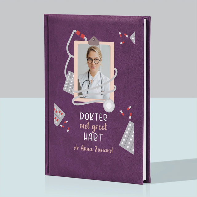 Foto En Handtekening: Dokter Met Groot Hart - Notitieboek