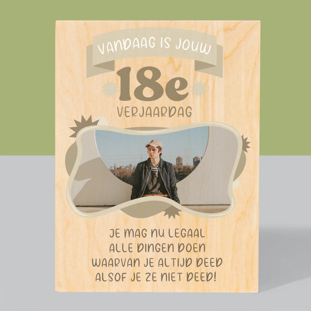 Foto En Handtekening: Legale Verjaardag - Afdruk Op Hout (Verticaal)