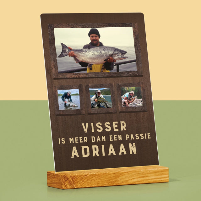 Fotocollage: Vissen Is Meer Dan Een Passie - Afdruk Op Acrylglas (Verticaal)