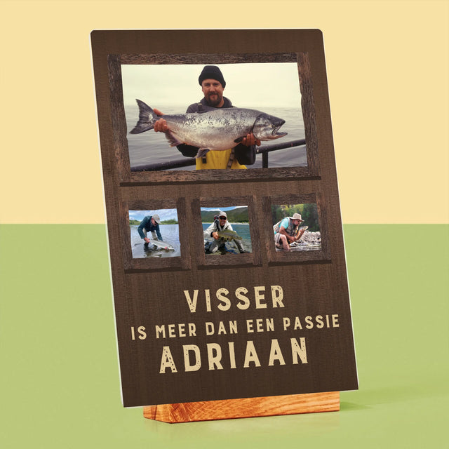 Fotocollage: Vissen Is Meer Dan Een Passie - Afdruk Op Acrylglas (Verticaal)