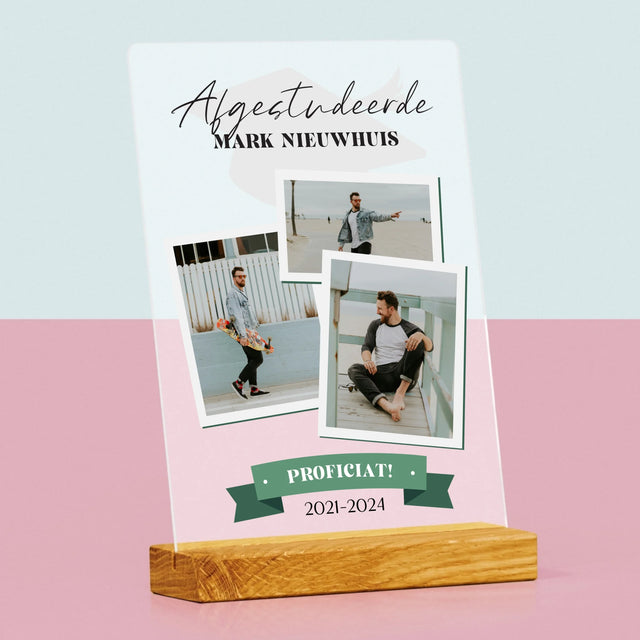 Omslag Van Tijdschrift: Afgestudeerde - Afdruk Op Acrylglas (Verticaal)