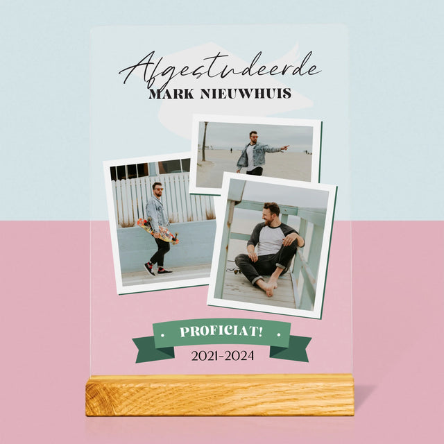 Omslag Van Tijdschrift: Afgestudeerde - Afdruk Op Acrylglas (Verticaal)