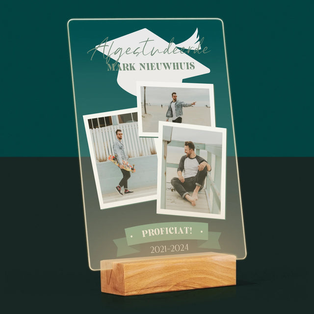 Omslag Van Tijdschrift: Afgestudeerde - Afdruk Op Acrylglas (Verticaal)