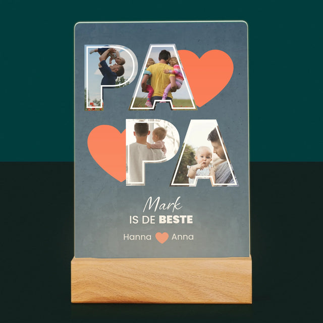 Fotocollage: Papa Is De Beste - Afdruk Op Acrylglas (Verticaal)