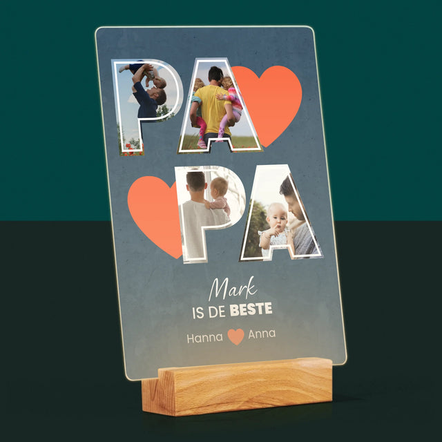Fotocollage: Papa Is De Beste - Afdruk Op Acrylglas (Verticaal)