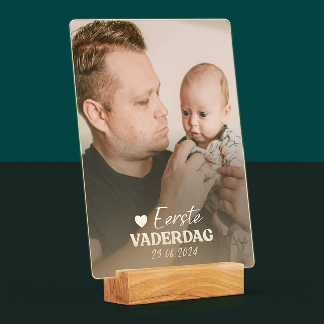 Foto En Handtekening: Eerste Vaderdag - Afdruk Op Acrylglas (Verticaal)