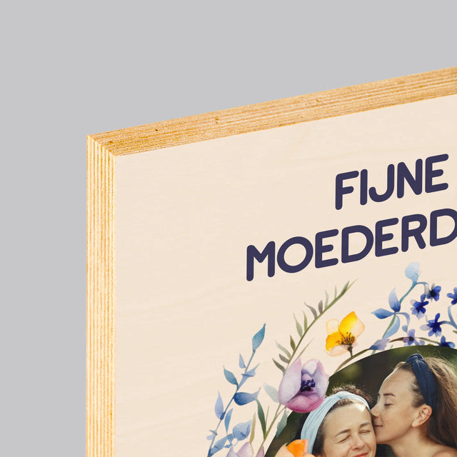Foto En Handtekening: Fijne Moederdag - Afdruk Op Hout (Verticaal)