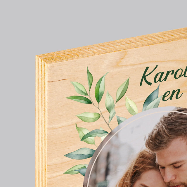 Foto En Handtekening: Trouw, Blaadjes - Afdruk Op Hout (Verticaal)