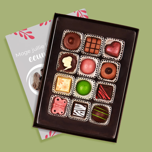 Fotocollage: Moge Jullie Liefde Voor Elkaar Eeuwig Duren - Pralines