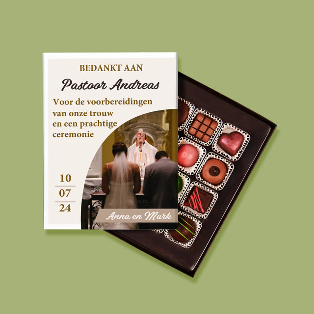 Foto En Handtekening: Bedankt Aan Priester, Trouw - Pralines