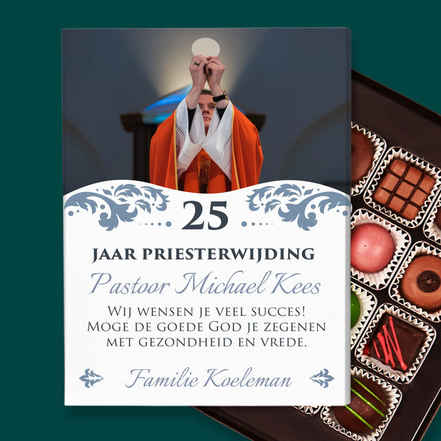 Foto En Handtekening: Priesterjubileum - Pralines