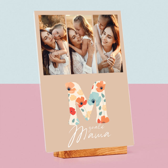 Fotocollage: M Zoals Mama - Afdruk Op Acrylglas (Verticaal)