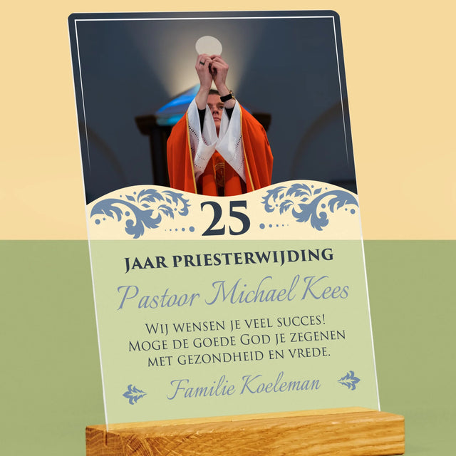 Foto En Handtekening: Priesterjubileum - Afdruk Op Acrylglas (Verticaal)