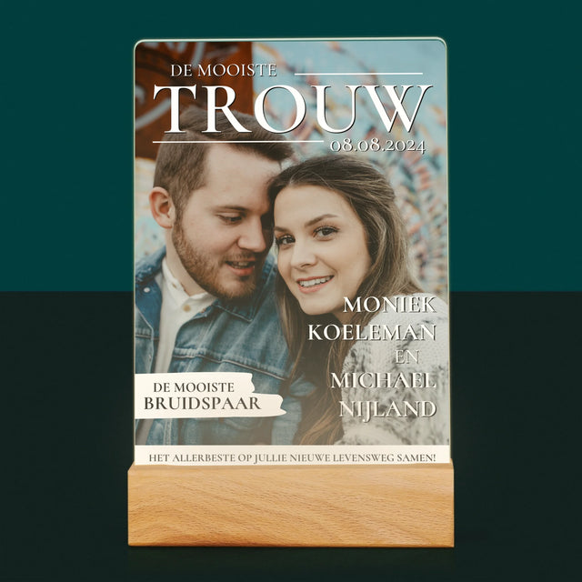 Omslag Van Tijdschrift: De Mooiste Trouw - Afdruk Op Acrylglas (Verticaal)
