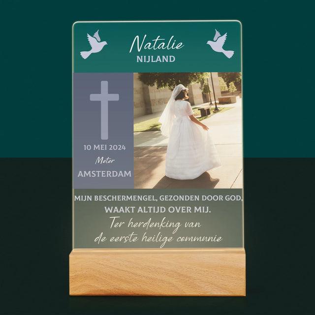 Foto En Handtekening: Communie, Beschermengel - Afdruk Op Acrylglas (Verticaal)