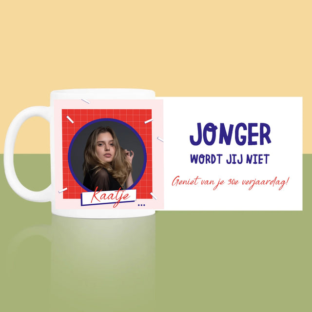Foto En Handtekening: Jonger Wordt Jij Niet - Mok