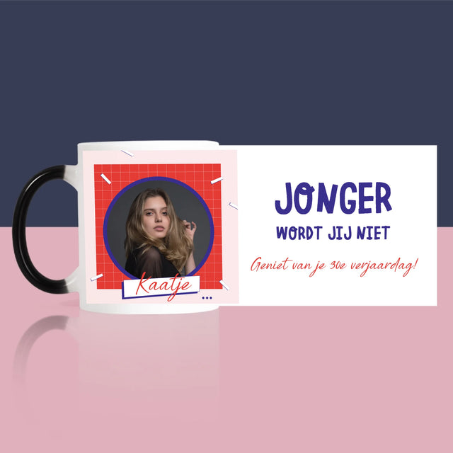 Foto En Handtekening: Jonger Wordt Jij Niet - Mok