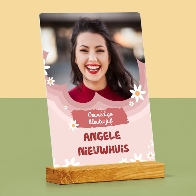 Foto En Handtekening: Geweldige Kleuterjuf - Afdruk Op Acrylglas (Verticaal)