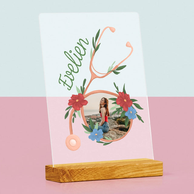 Foto En Handtekening: Stethoscoop Bloemen - Afdruk Op Acrylglas (Verticaal)