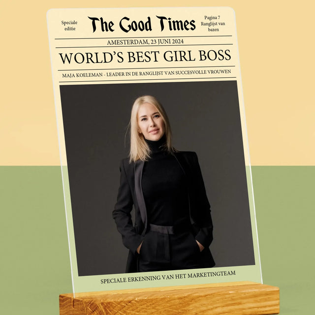 Omslag Van Tijdschrift: World’S Best Girl Boss - Afdruk Op Acrylglas (Verticaal)