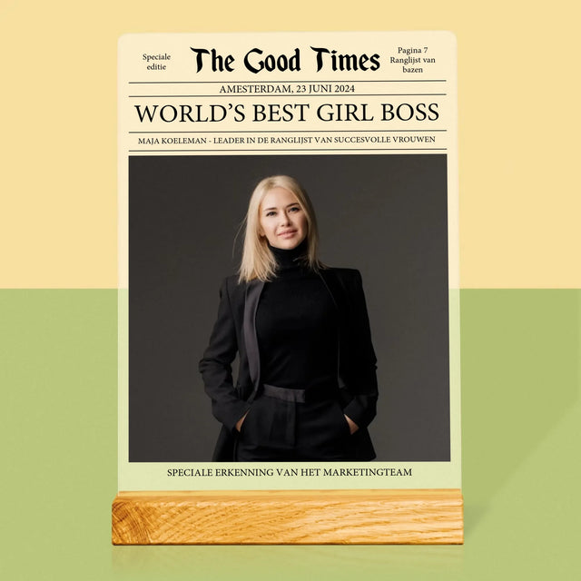 Omslag Van Tijdschrift: World’S Best Girl Boss - Afdruk Op Acrylglas (Verticaal)