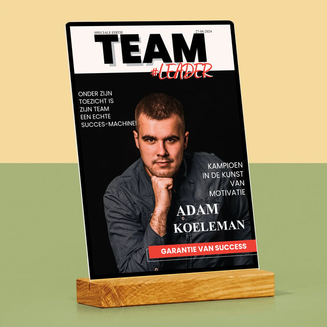 Omslag Van Tijdschrift: Team Leader - Afdruk Op Acrylglas (Verticaal)
