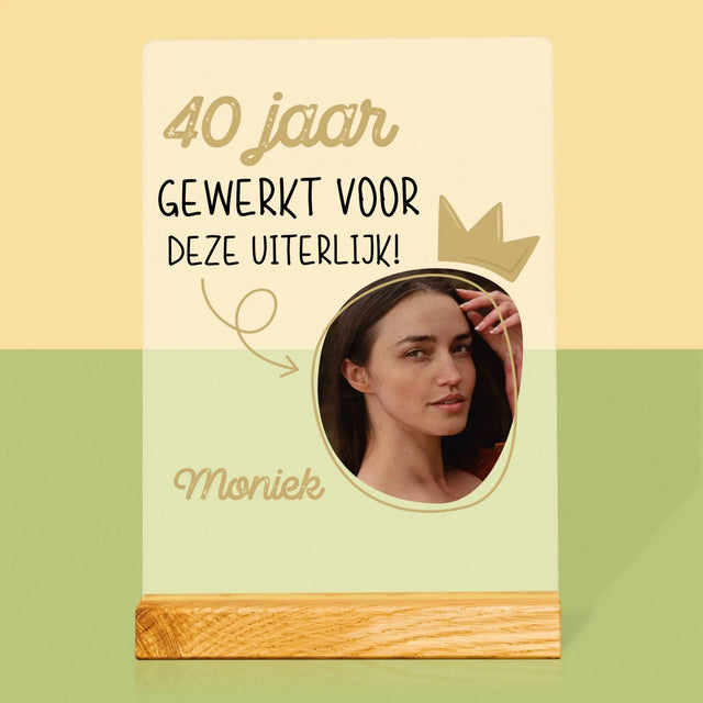 Foto En Handtekening: 40 Jaar Gewerkt Voor Deze Uiterlijk - Afdruk Op Acrylglas (Verticaal)