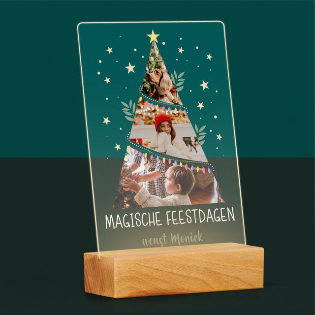 Fotocollage: Kerstboom, Magische Feestdagen - Afdruk Op Acrylglas (Verticaal)