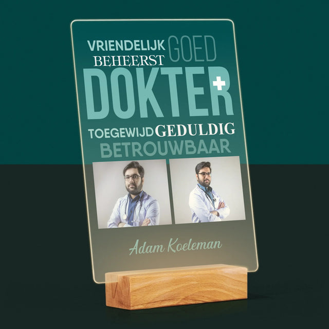 Fotocollage: Dokter Kenmerken - Afdruk Op Acrylglas (Verticaal)