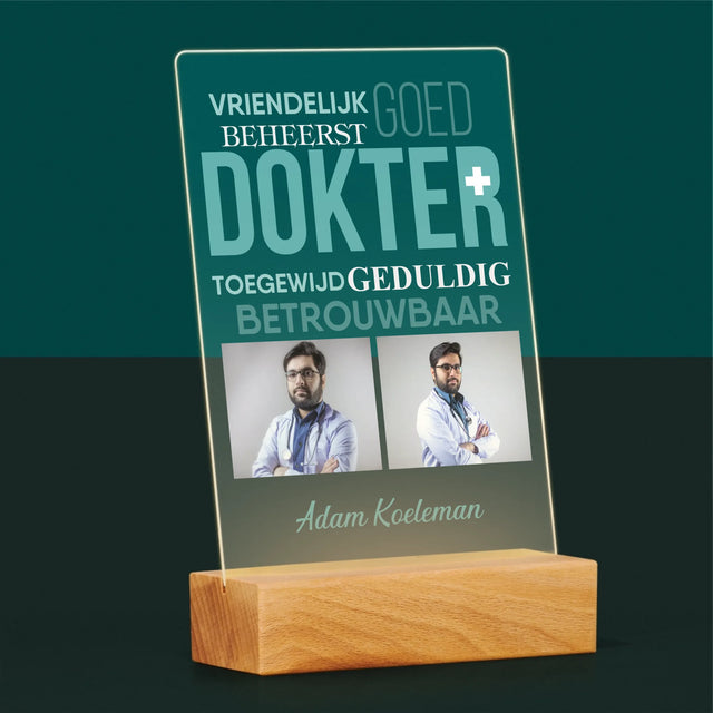 Fotocollage: Dokter Kenmerken - Afdruk Op Acrylglas (Verticaal)