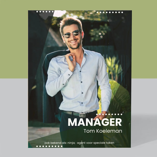 Foto En Handtekening: Menager - Afdruk Op Hout (Verticaal)