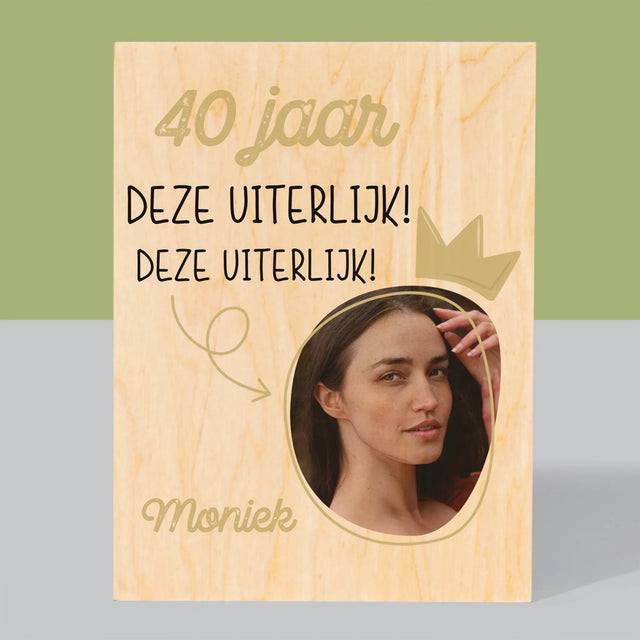 Foto En Handtekening: 40 Jaar Gewerkt Voor Deze Uiterlijk - Afdruk Op Hout (Verticaal)