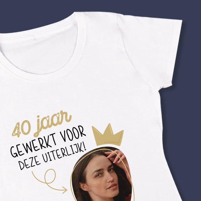 Foto En Handtekening: 40 Jaar Gewerkt Voor Deze Uiterlijk - T-Shirt Voor Dames