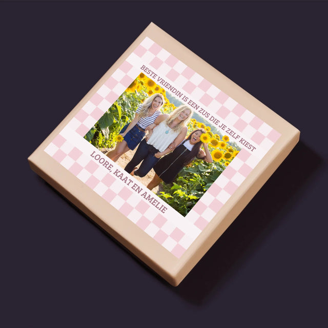 Foto En Handtekening: Beste Vriendin Is Een Zus Die Je Zelf Kiest - Puzzel