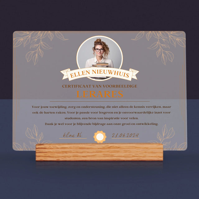 Foto En Handtekening: Certificaat Van Voorbeeldige Lerares - Afdruk Op Acrylglas (Horziontaal)