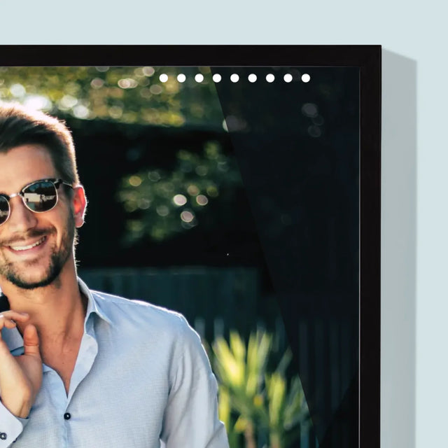 Foto En Handtekening: Menager - Afdruk Met Frame 30X40